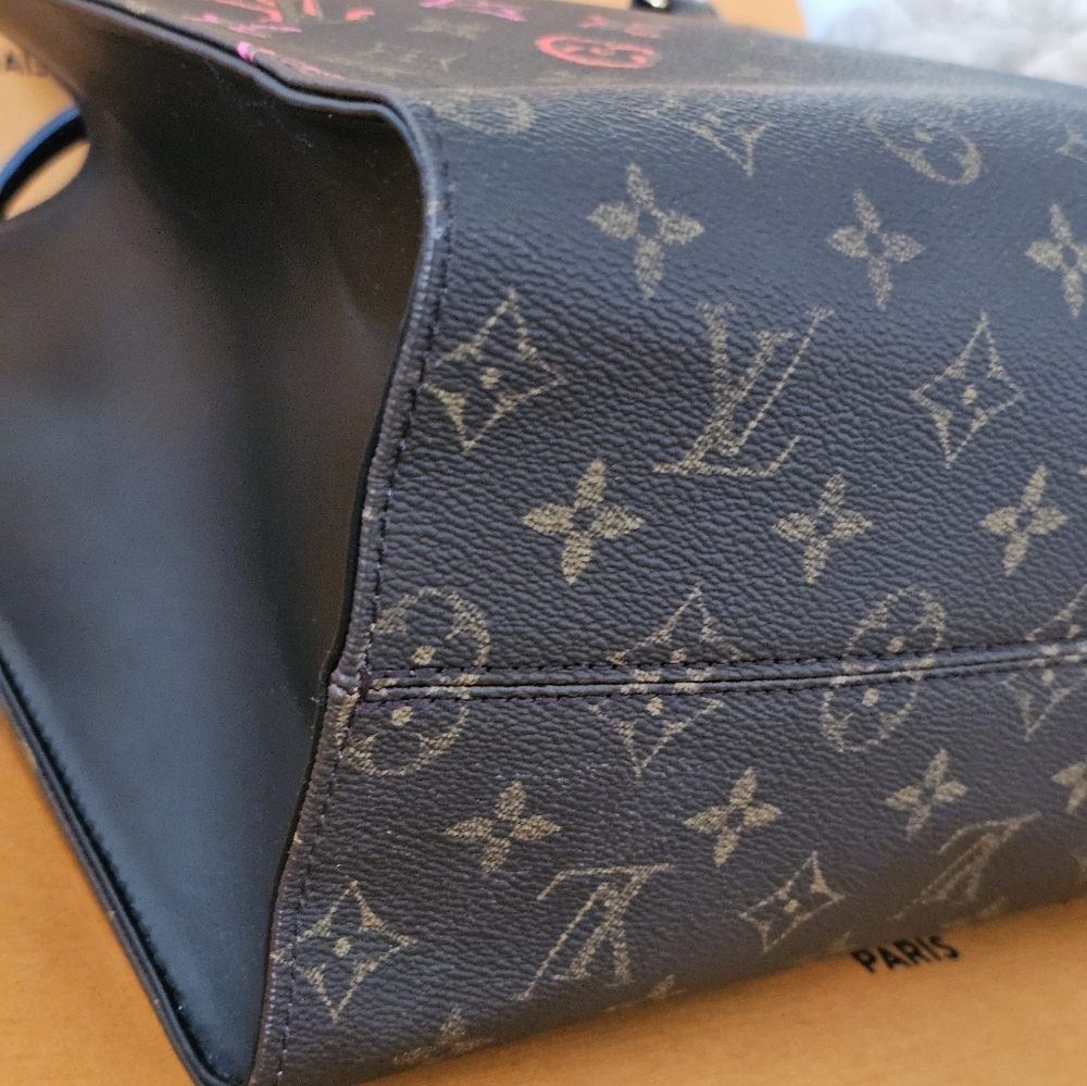 Louis Vuitton OnTheGo MM BAG Limited Edition Fall in Love Monogram Canvas Excell - Picture 15 of 16